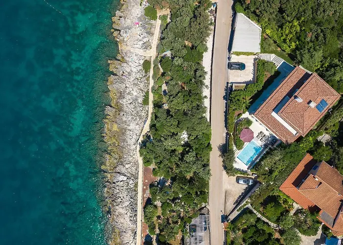 Del Mar Feriehus Pula